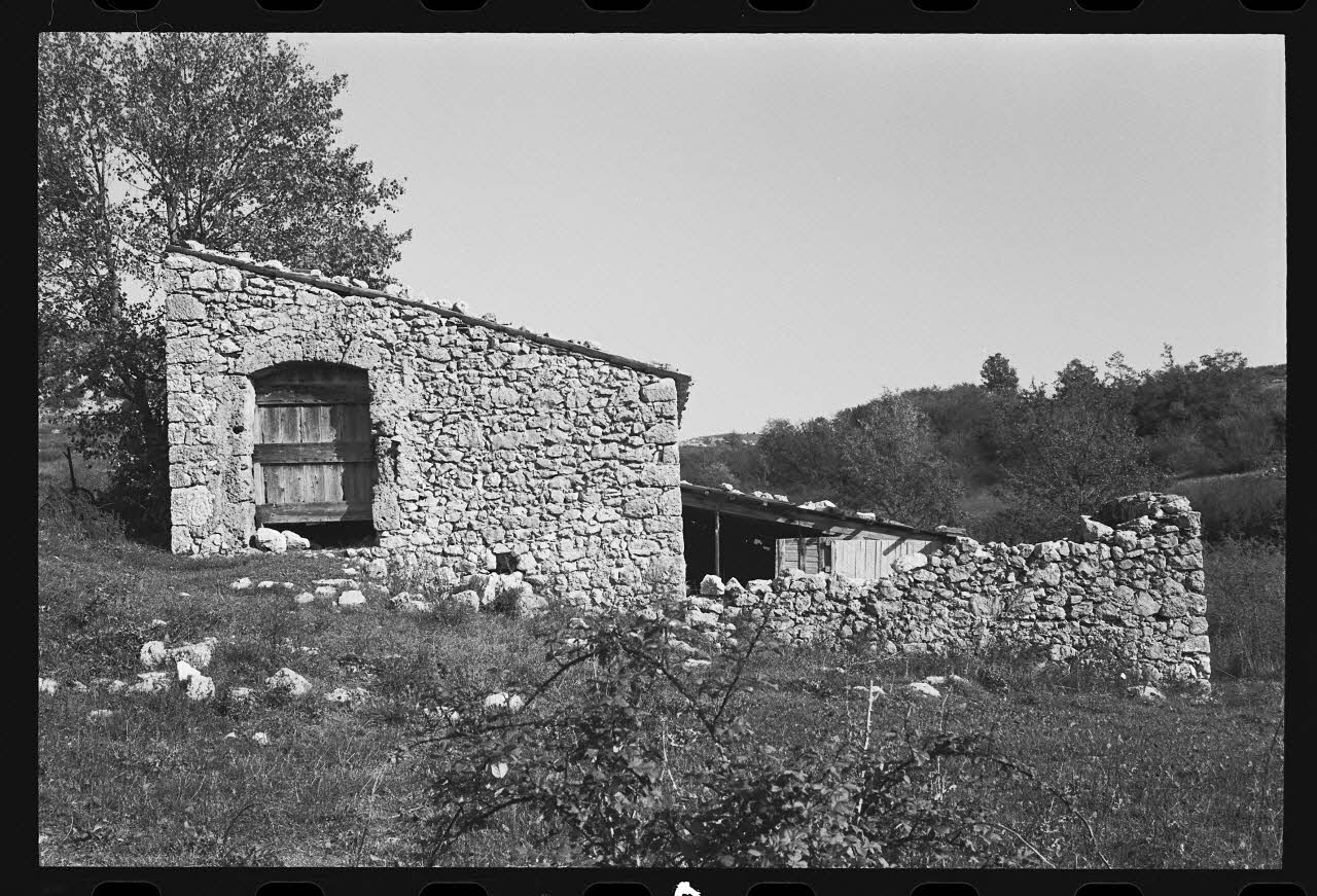 photographie Bergerie isolée Ph.1979.333.123 Photo