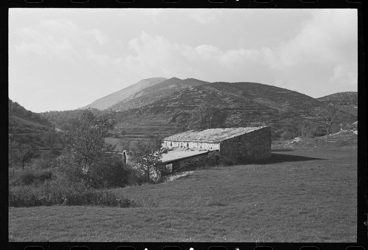photographie Bergerie isolée Ph.1979.333.141 Photo