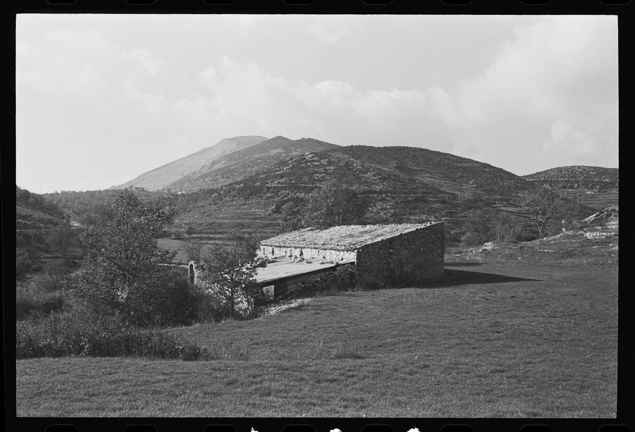 photographie Bergerie isolée Ph.1979.333.142 Photo