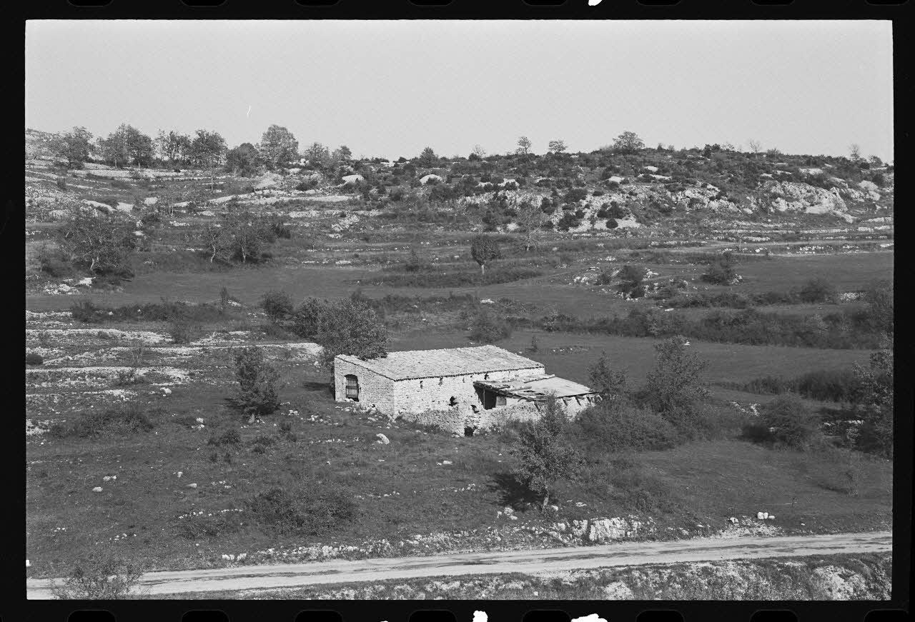 photographie Bergerie isolée Ph.1979.333.147 Photo