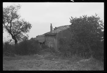 photographie Maisons de deux types différents Ph.1979.333.235 Photo