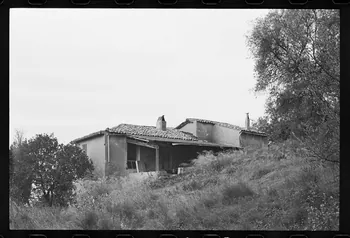 photographie Maisons de deux types différents Ph.1979.333.243 Photo