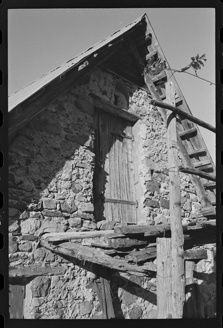 photographie Grange avec un logement temporaire de berger Ph.1979.333.327 Photo