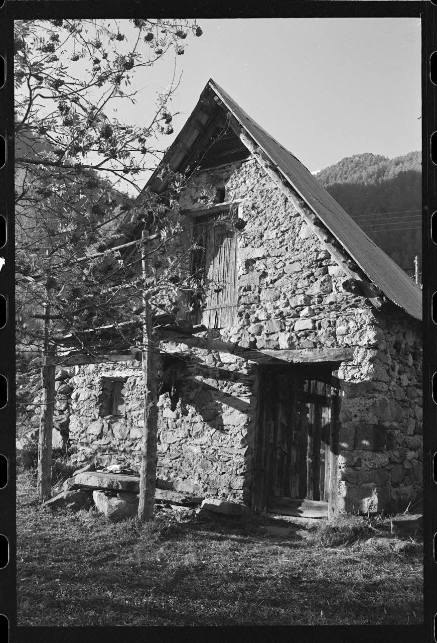 photographie Grange avec un logement temporaire de berger Ph.1979.333.330 Photo