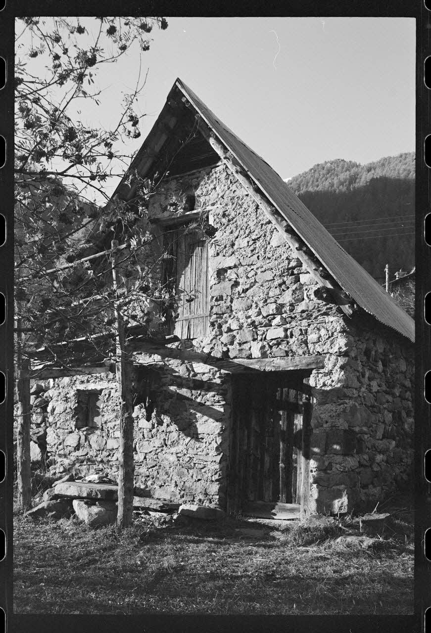 photographie Grange avec un logement temporaire de berger Ph.1979.333.331 Photo