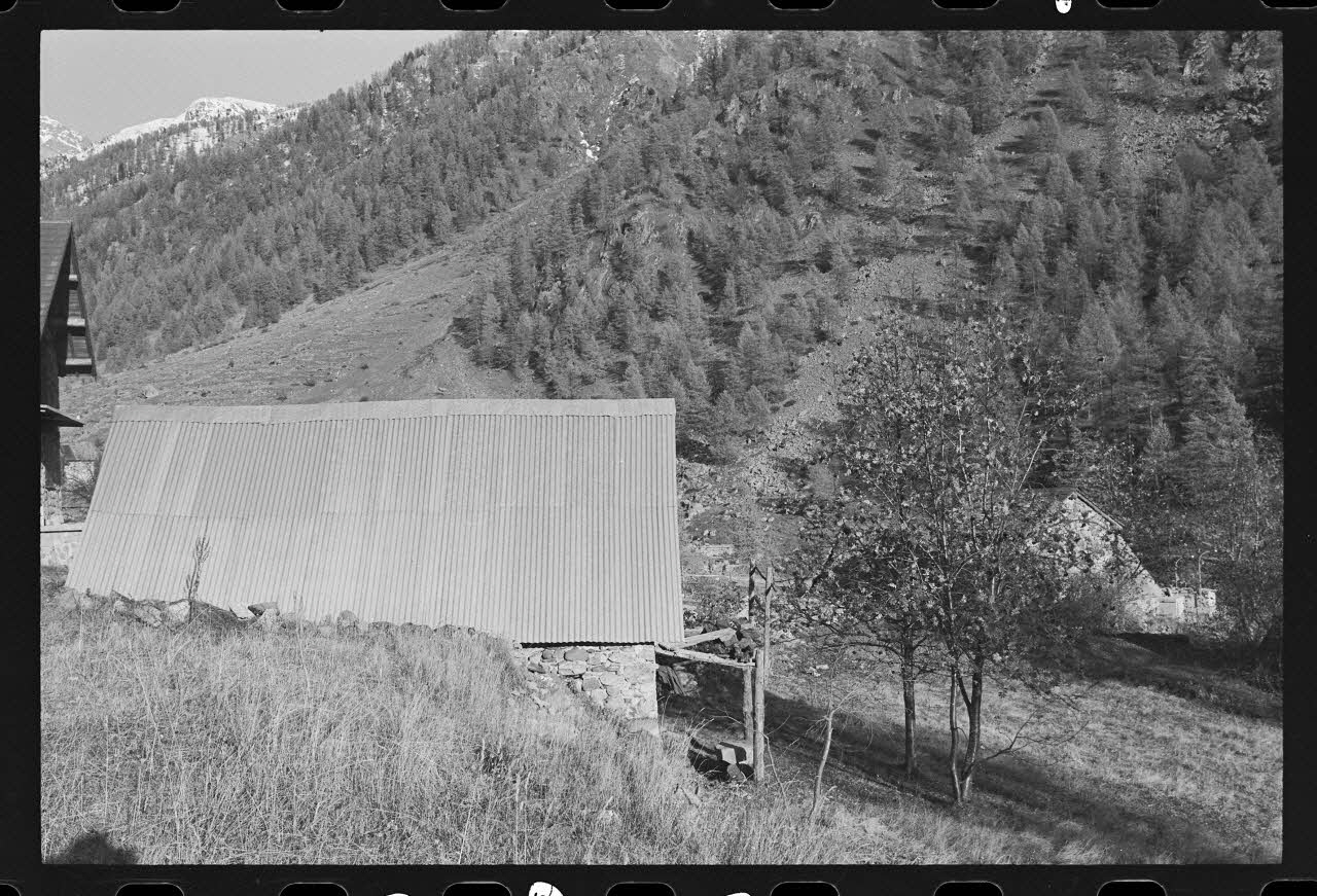 photographie Grange avec un logement temporaire de berger Ph.1979.333.335 Photo