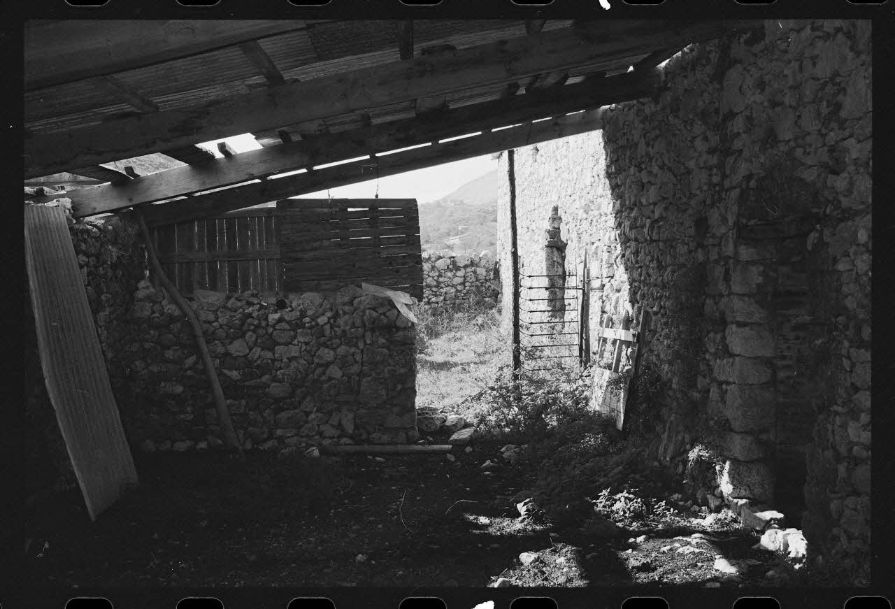 photographie Bergerie isolée Ph.1979.333.95 Photo