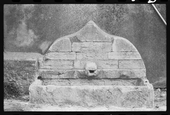 photographie Fontaine collective datée "1765" Ph.1979.335.27  Photo