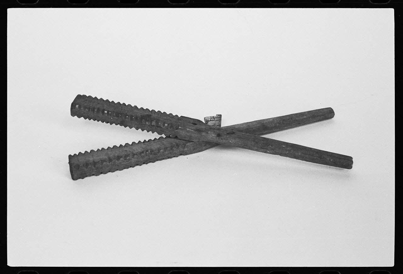photographie Ecorçoir à châtaignes Ph.1980.1.629 Photo