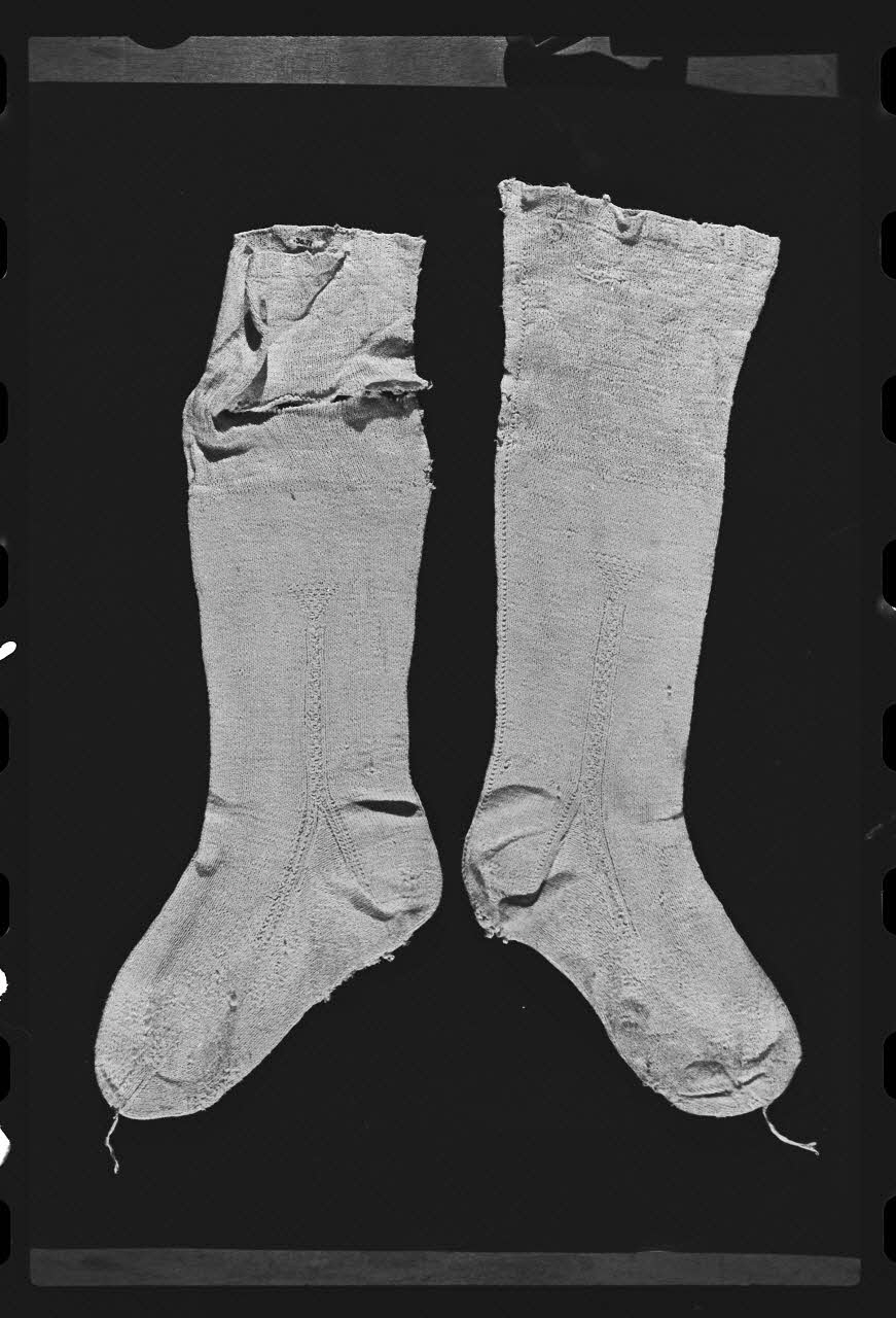 photographie Bas d'homme, de coton blanc à baguettes Ph.1980.1.860 Photo