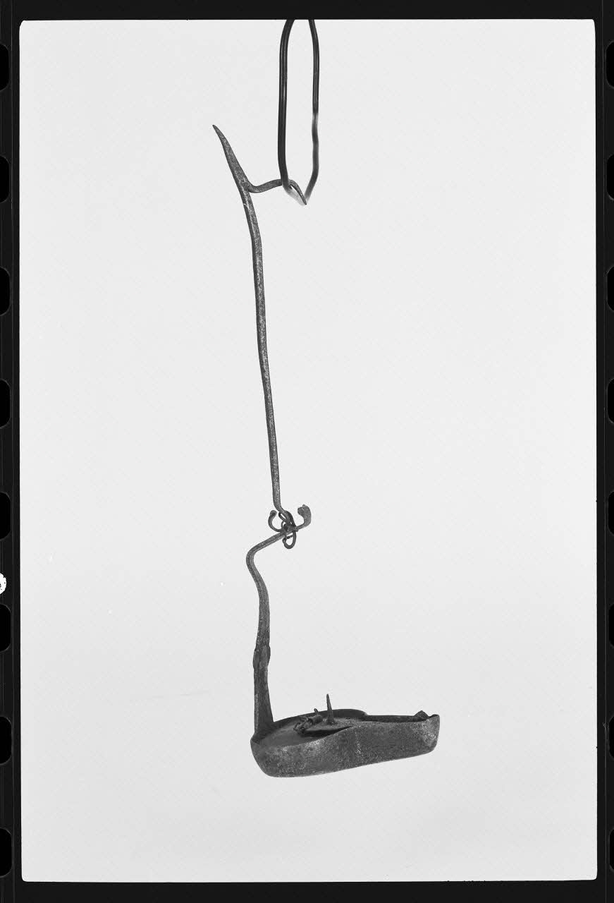 photographie Lampe à un godet fermé Ph.1980.1.87 Photo