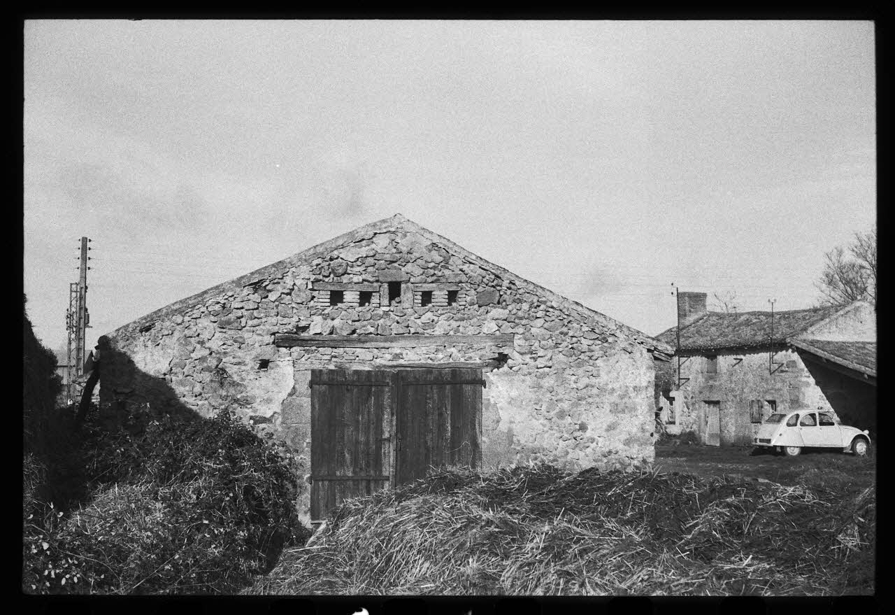 photographie MNATP. Chantier 1425. Enquête sur l'architecture rurale de la France (1968-1990) Ph.1980.317.64 Photo
