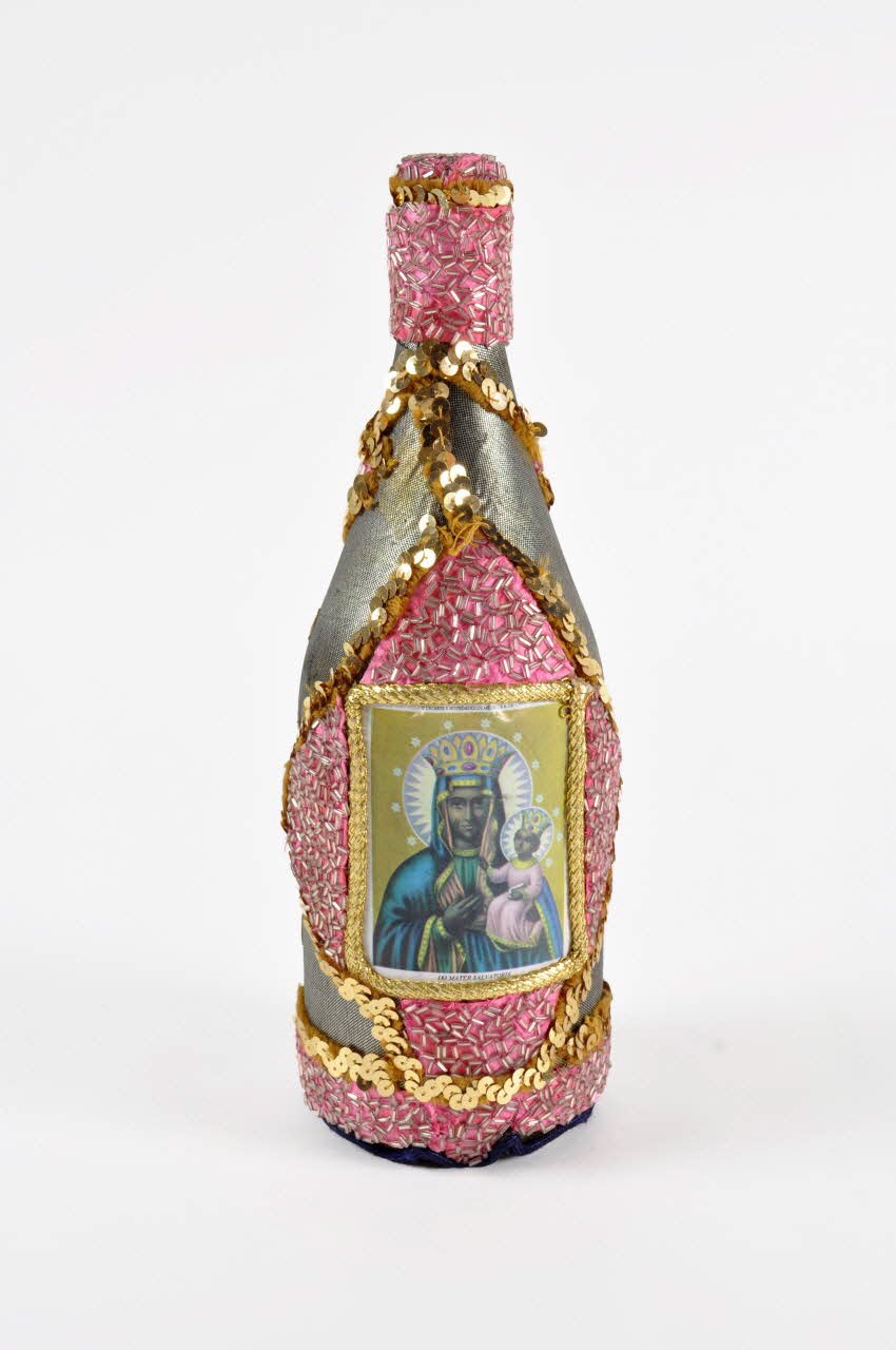 Castel Germeil bouteille Haïti 1989-1991 2001.16.7 Photo Mucem