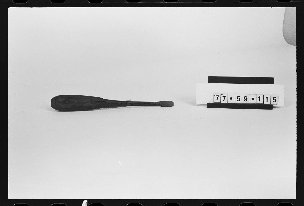 photographie MNATP. Antenne de Saint-Riquier Ph.1981.1.10 Photo