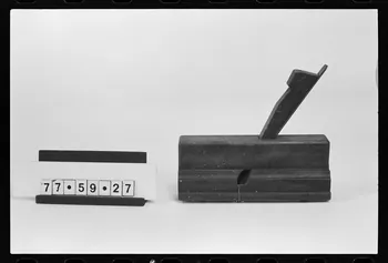 photographie Antenne Saint-Riquier : carrossier. Rabot Ph.1981.1.166  Photo