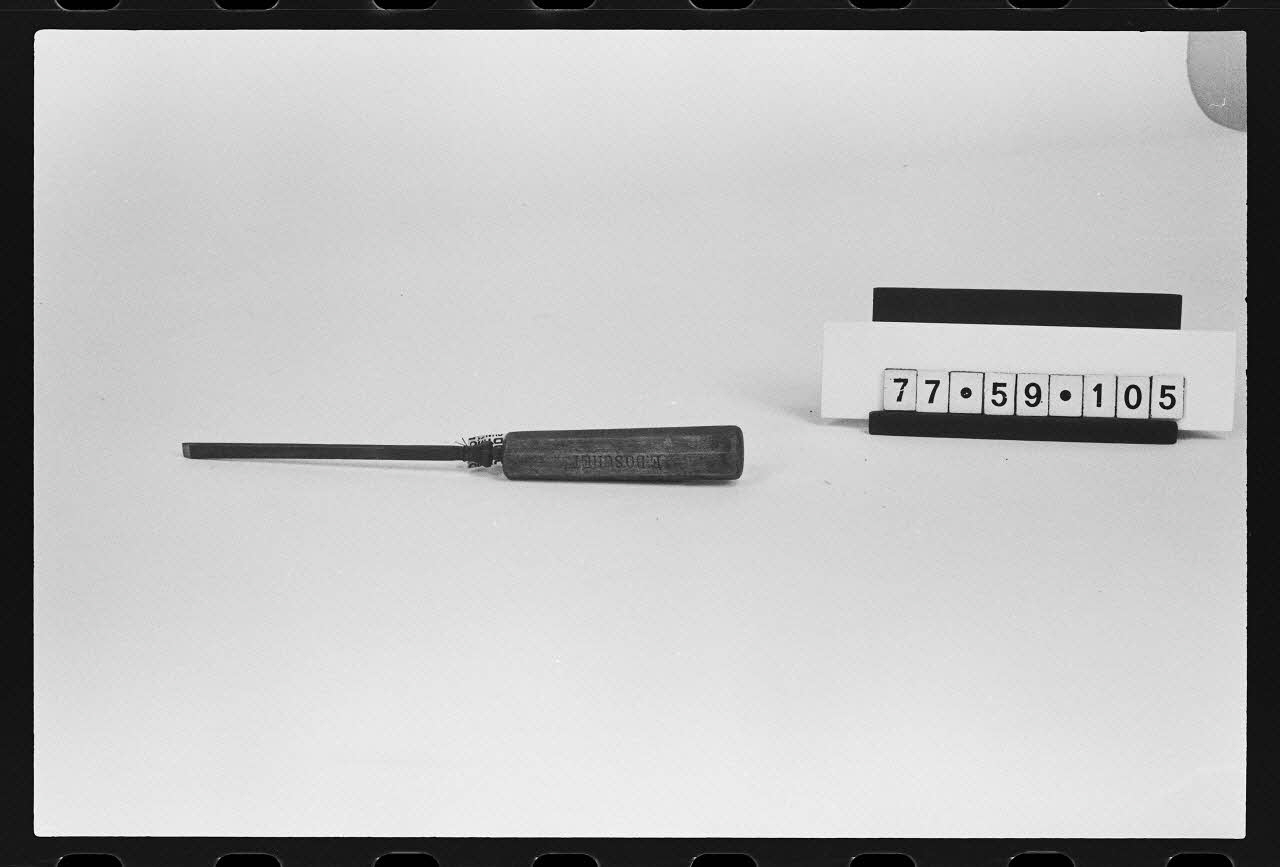 photographie MNATP. Antenne de Saint-Riquier Ph.1981.1.5 Photo