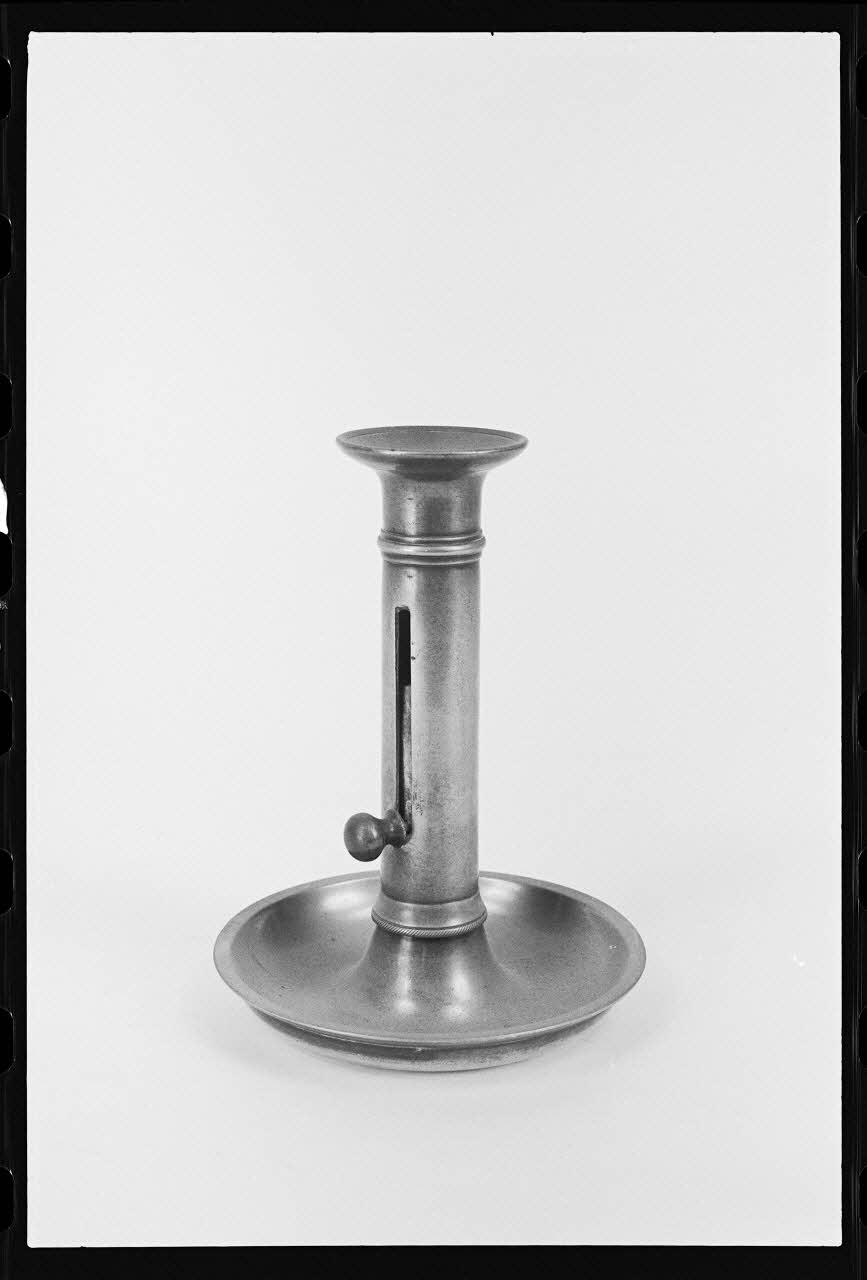 photographie Chandelier à coulisse Ph.1981.1.534 Photo
