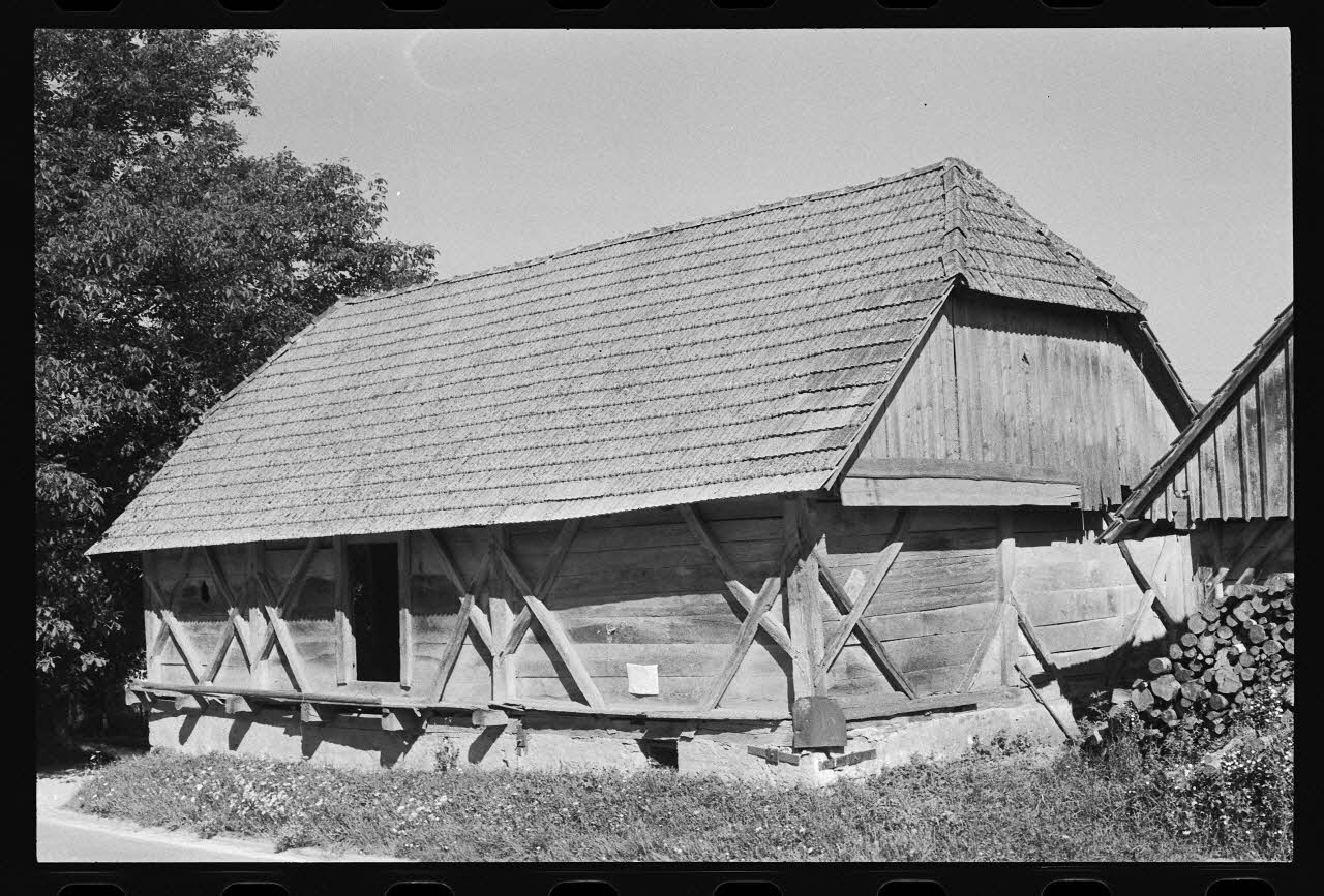 photographie MNATP. Chantier 1425. Enquête sur l'architecture rurale de la France (1968 - 1990) Ph.1985.303.36 Photo