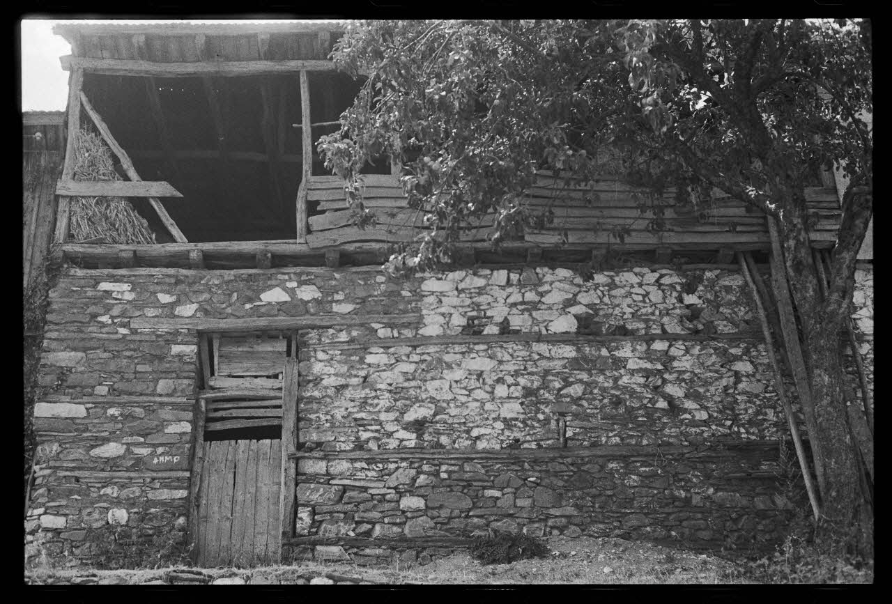 photographie MNATP. Chantier 1425. Enquête sur l'architecture rurale de la France (1968 - 1990) Ph.1985.303.82 Photo