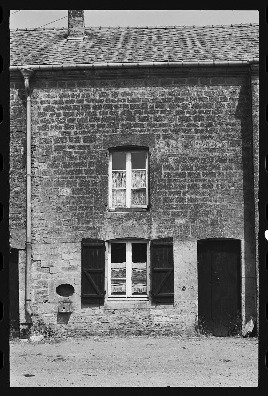 photographie MNATP. Chantier 1425. Enquête sur l'architecture rurale de la France (1968 - 1990) Ph.1985.304.23  Photo