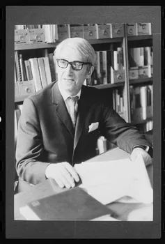 International council of museums (Paris) photographie Portrait de Georges Henri Rivière France 1975 Ph.1985.41.2 Photo