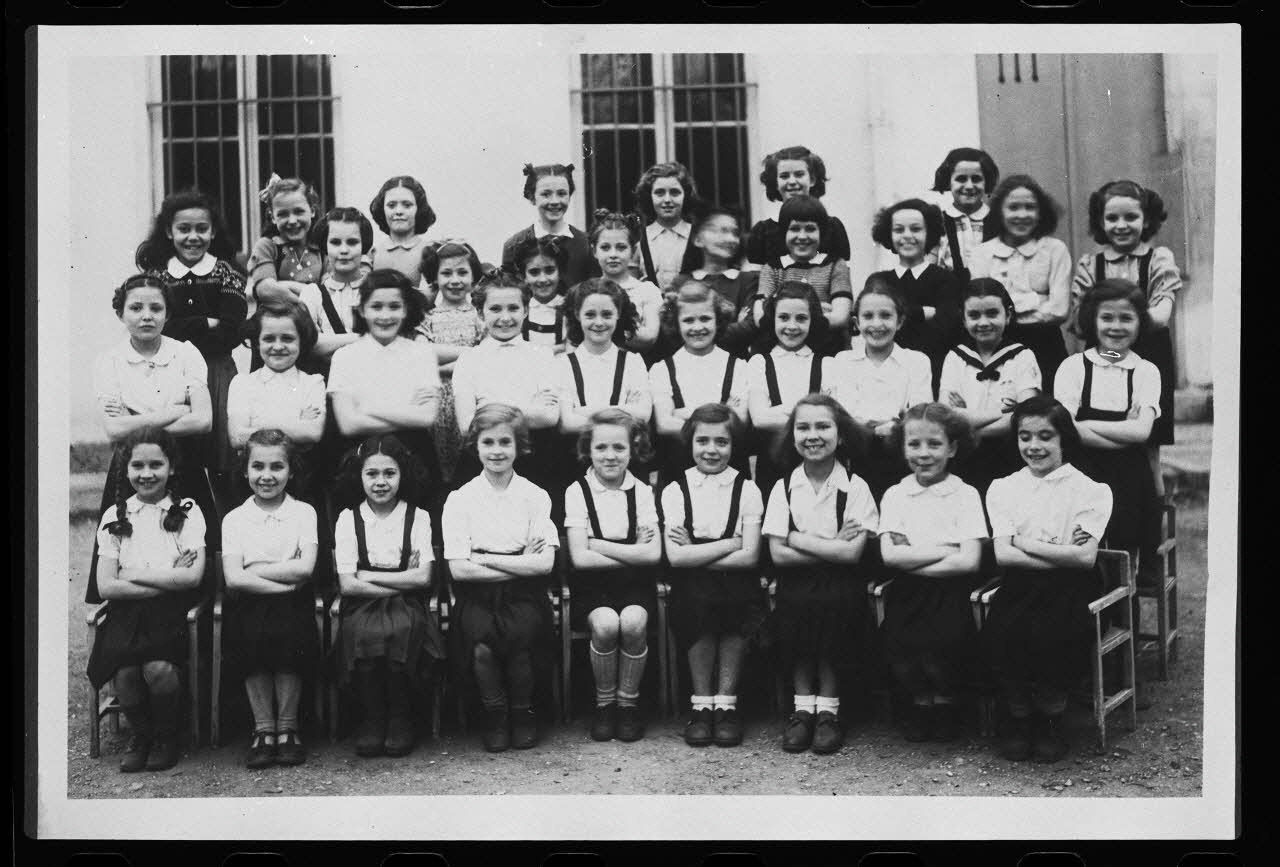 Anonyme photographie Photographie de classe de 8ème à Sainte-Marie-de-Neuilly France 1948 Ph.1985.59.1 Photo