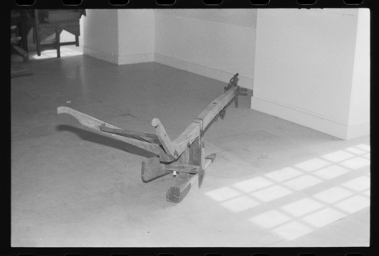 photographie Araire quadrangulaire à deux mancherons bâti suivant un modèle de charrue Ph.1986.1.141  Photo