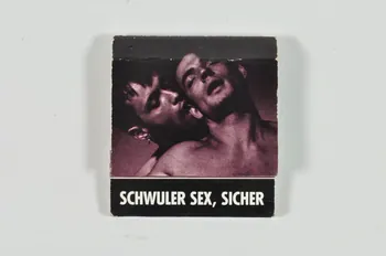 POCHETTE D'ALLUMETTES Schwuler sex, sicher (sexe homosexuel, plus sûr) 2002.104.16  Photo Mucem