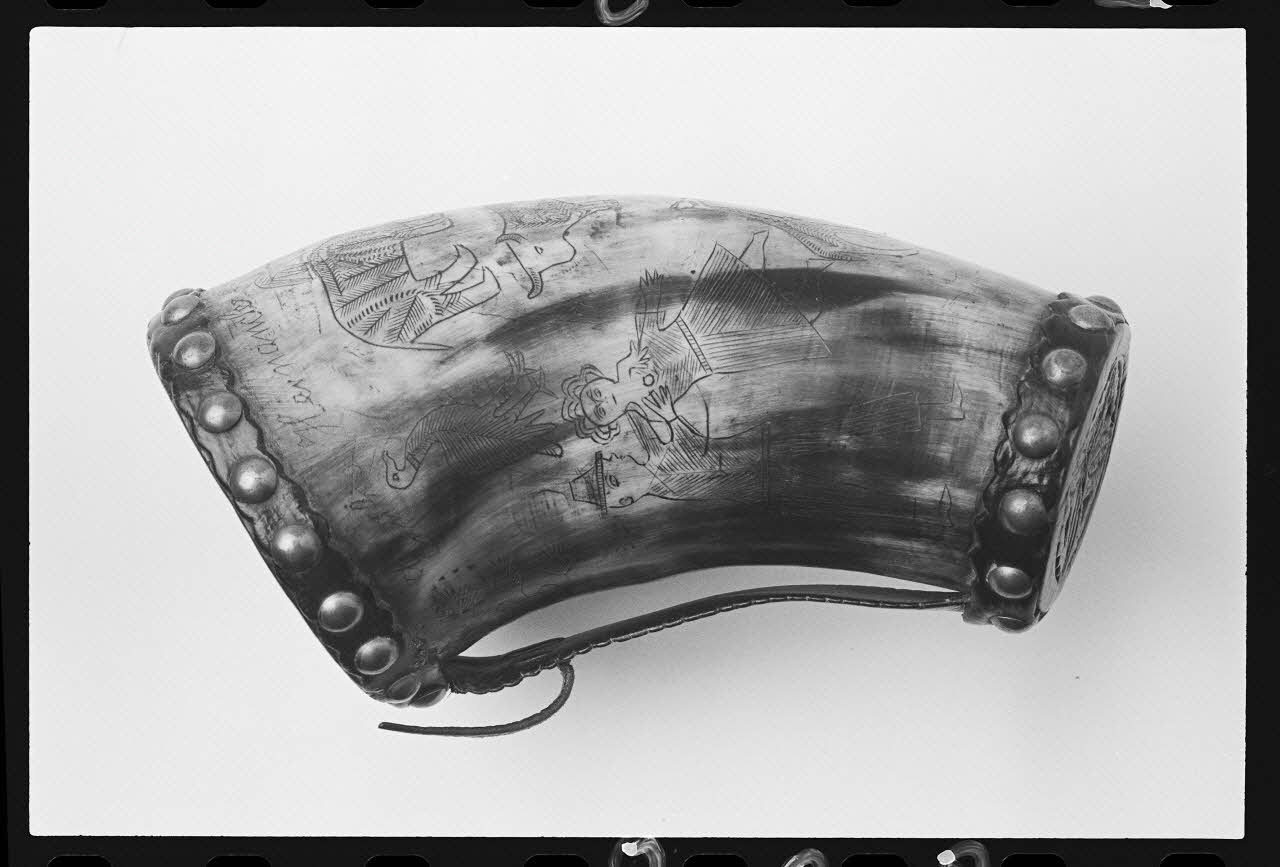 photographie Collection Le Guernic. Dépôt Musée de l'Homme Ph.1986.1.808  Photo