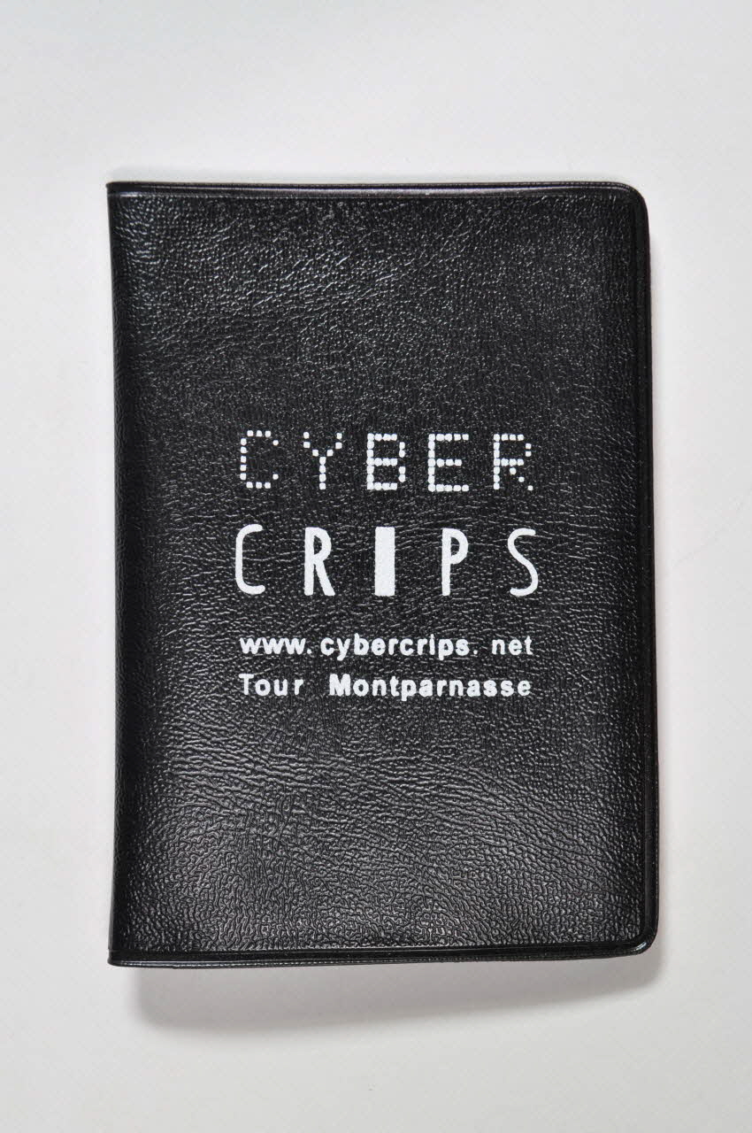 Porte préservatif "Cybercrips" 2002.104.23.1.1-2 Photo Mucem