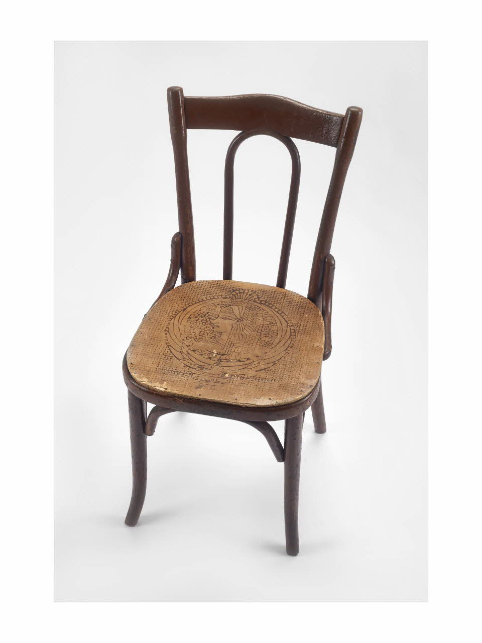 chaise Chaise Cleopatra 2019.23.1 Photo Mucem/ Yves Inchierman