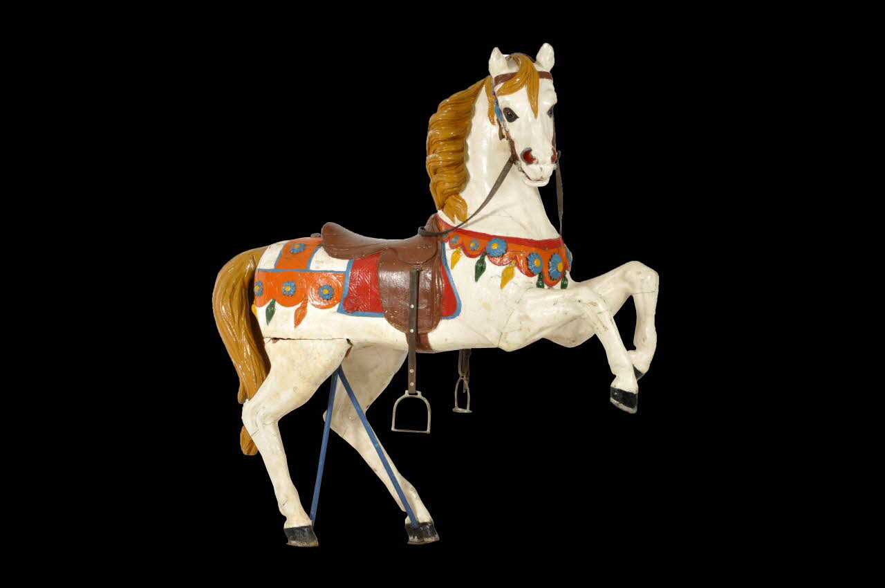 Gustave Bayol sujet de manège Cheval cabré de rang extérieur Pays de la Loire, France 1895-1909 1991.2.2.6 Photo Mucem