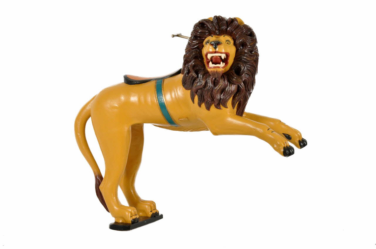 Friedrich Heyn SUJET DE MANEGE:LION Allemagne 1939 1997.1.11 Photo Mucem