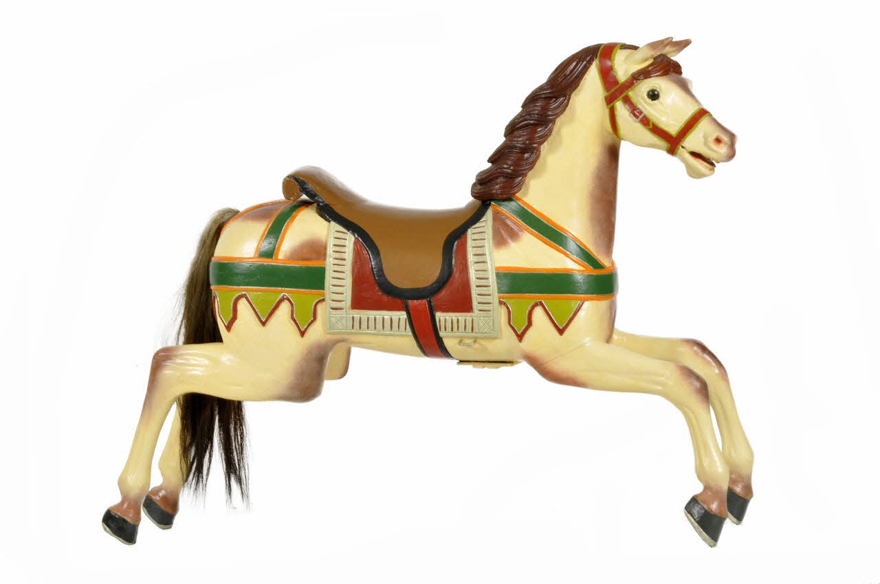 Friedrich Heyn SUJET DE MANEGE : CHEVAL Allemagne 1900 1997.1.30 Photo Mucem