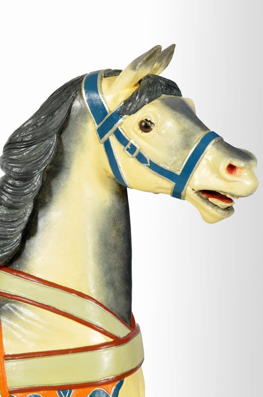 Friedrich Heyn SUJET DE MANEGE : CHEVAL Allemagne 1900 1997.1.38 Photo Mucem