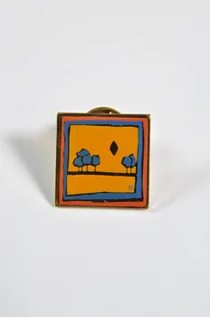 Solidarité Enfants SIDA (Sol En Si) pin's Pin's Solensi France 1991/12/2 2002.104.37.1-2  Photo Mucem