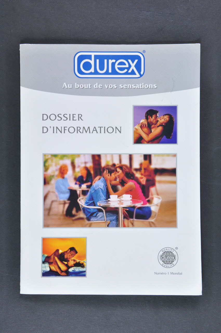 Durex Dossier Les préservatifs Durex ; le préservatif mode d'emploi ; histoire du préservatif. France 2002 2002.108.3.1-6 Photo Mucem