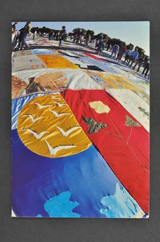 Le Patchwork Des Noms carte postale Le patchwork des noms à Washington octobre 92 France 1993 2002.109.10  Photo Mucem