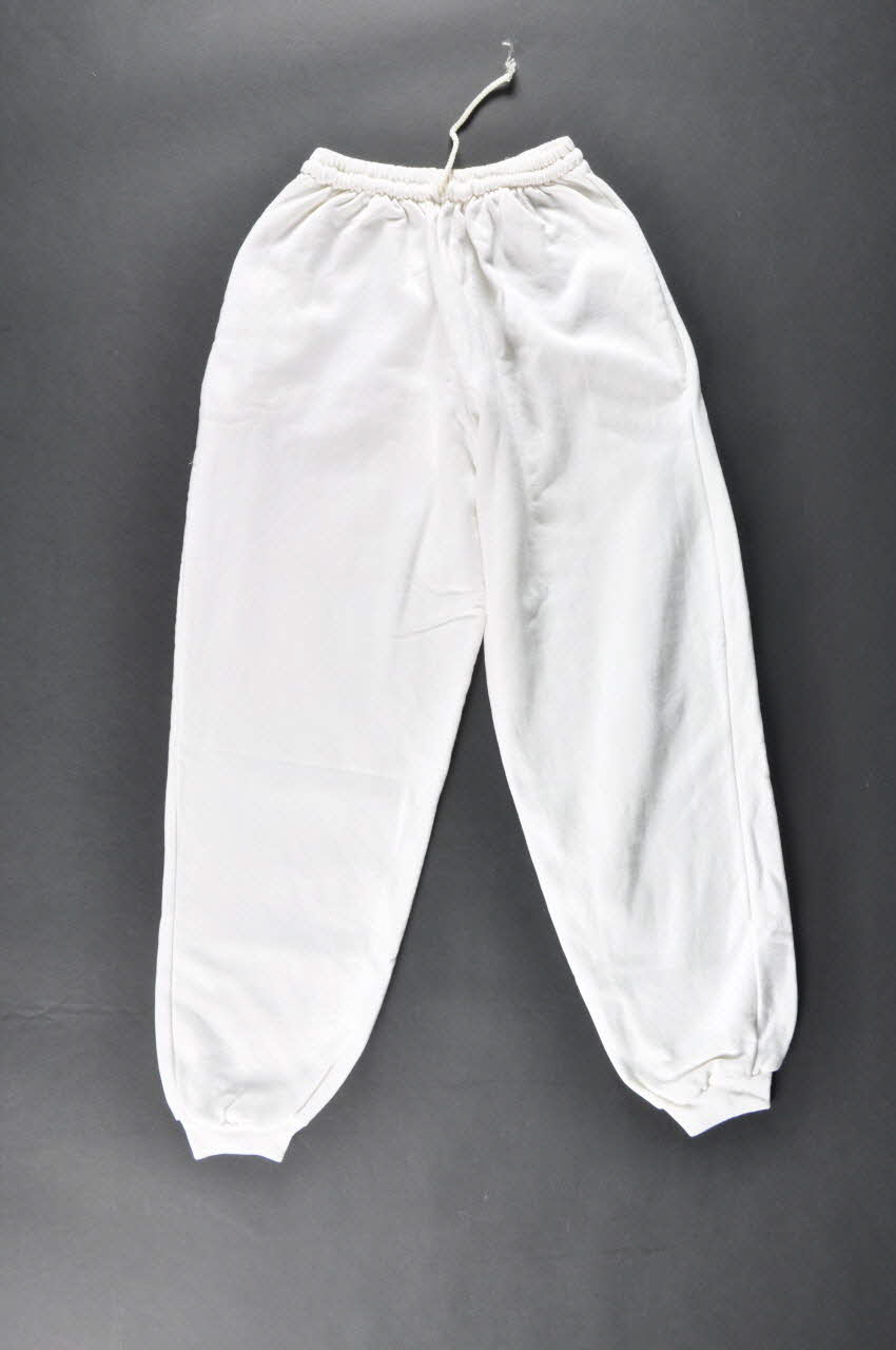 pantalon "patchwork des noms" 2002.109.15 Photo Mucem