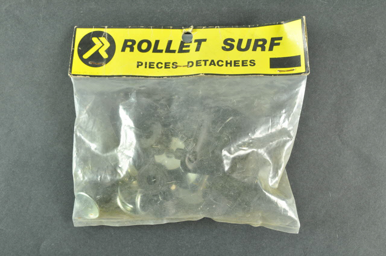 Rollet Surf pièce Franche-Comté, France 1975-1979 2000.29.102.3 Photo Mucem
