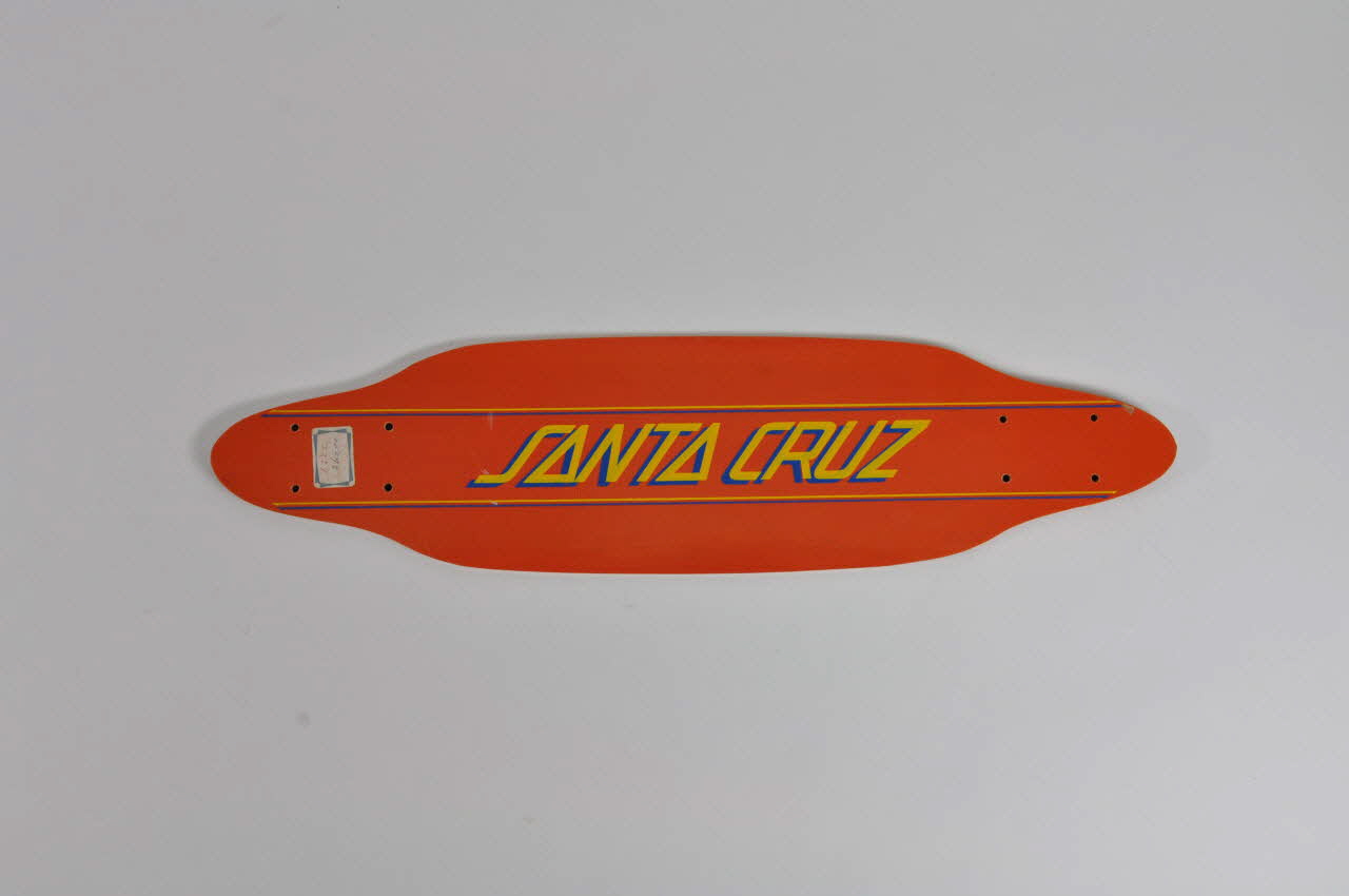 Santa Cruz ; Gullwing ; Gordon And Smith planche de skateboard Californie, Etats-Unis 1975-1979 2000.29.107 Photo Mucem