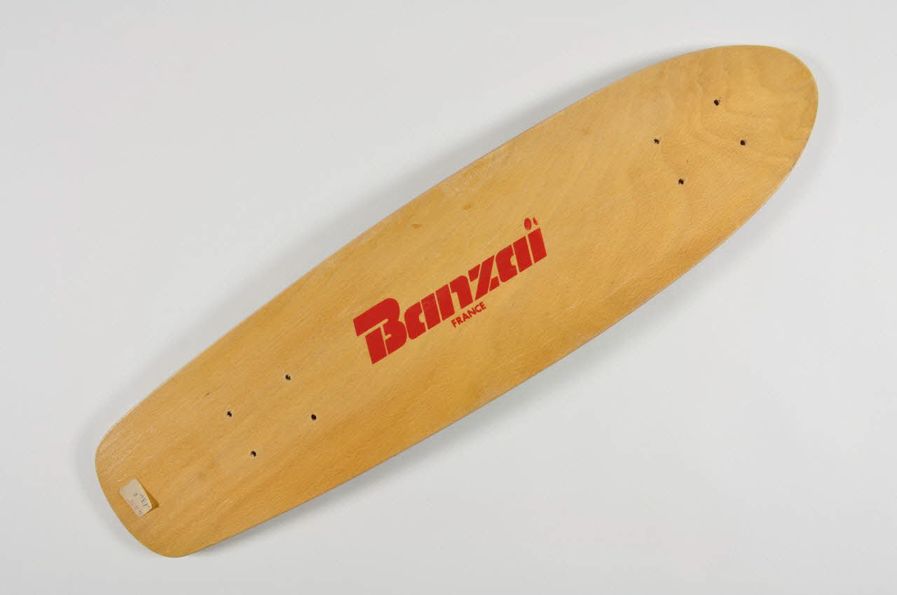 Banzaï planche de skateboard Ile-de-France, France 1975-1979 2000.29.110 Photo Mucem
