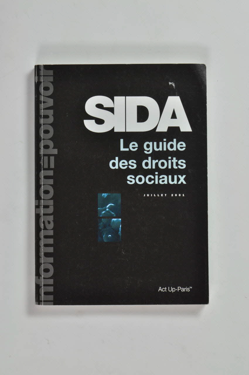 Act Up-Paris BROCHURE Île-de-France, France 1998 2002.110.35 Photo Mucem