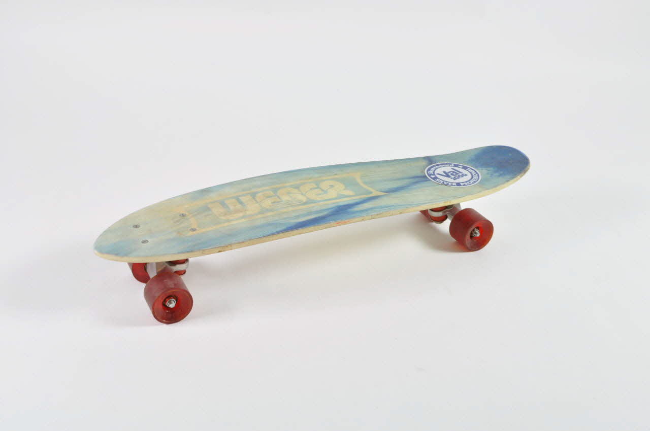 Weber ; ACS ; Barland skateboard Modèle "Amber Flex" Californie, Etats-Unis 1975-1979 2000.29.134.1-7 Photo Mucem