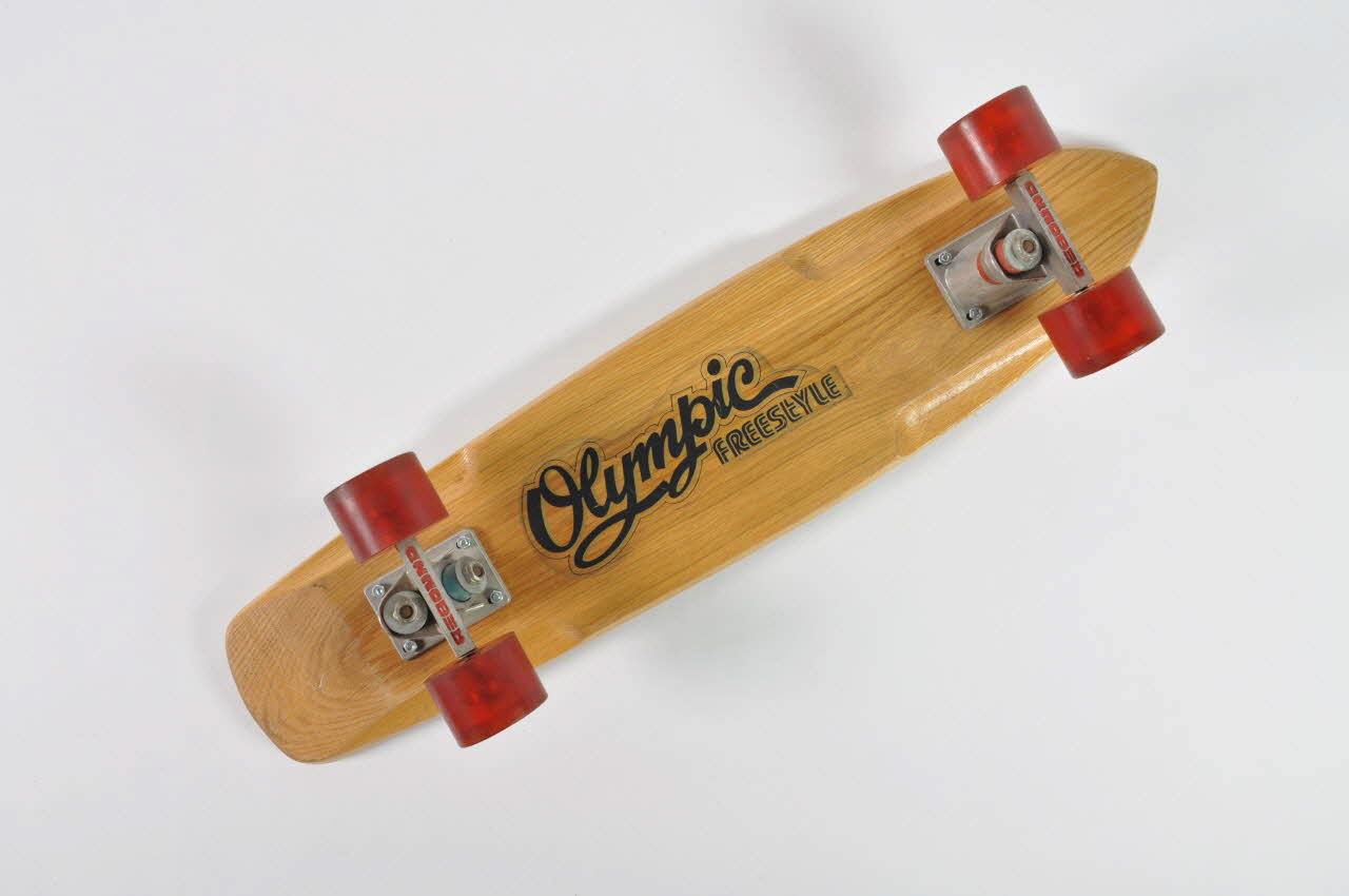 Olympic ; Rebound ; Road Rider skateboard Etats-Unis 1975-1979 2000.29.145.1-7 Photo Mucem