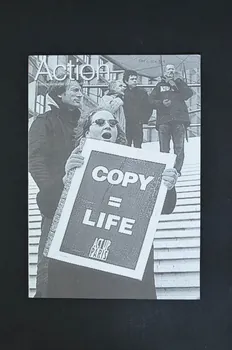 Act Up-Paris Bulletin associatif "Copy = Life" France 2001/3 2002.110.51  Photo Mucem