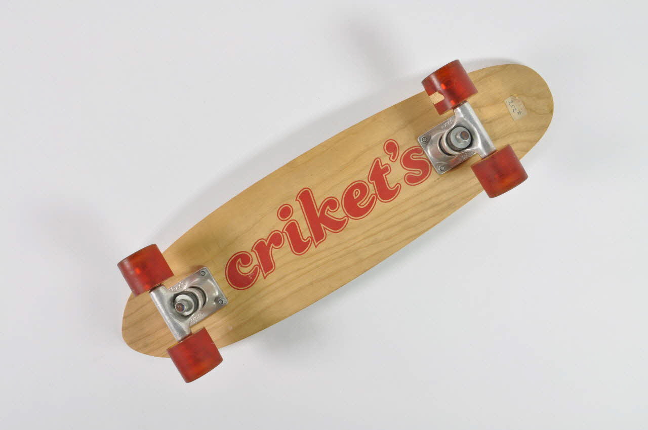 Cricket's ; Berkat skateboard Etats-Unis 1975-1979 2000.29.159.1-7 Photo Mucem