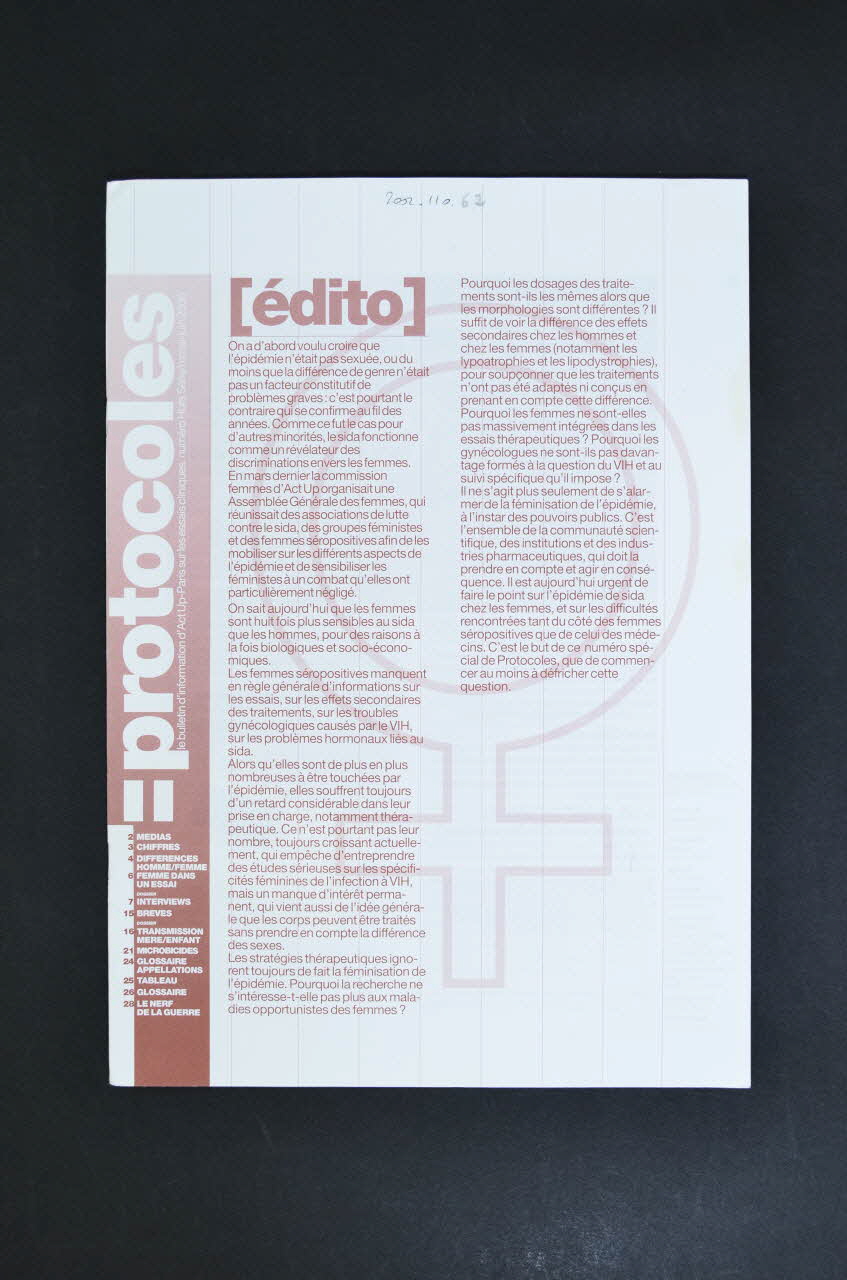 Act Up-Paris Bulletin d'information Protocoles. Le bulletin d'information d'Act Up-Paris sur les essais cliniques, n° hors série / Femmes France 2000 2002.110.62 Photo Mucem