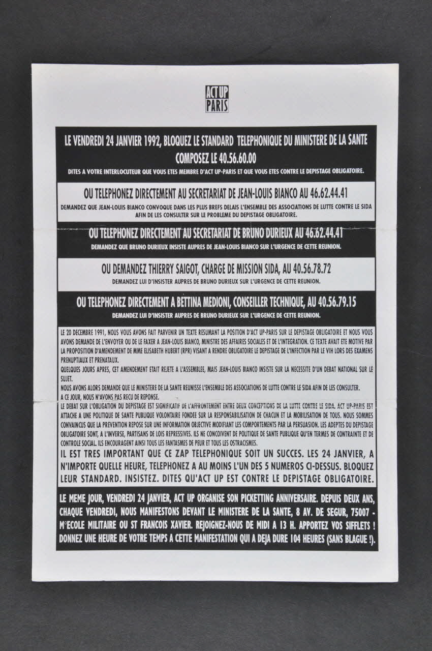 Act Up-Paris tract Fiche de zap téléphonique au Ministère de la Santé sur le dépistage obligatoire de l'infection par le VIH lors des examens prénuptiaux et prénataux Île-de-France, France 1992/1/24 2002.110.87 Photo Mucem
