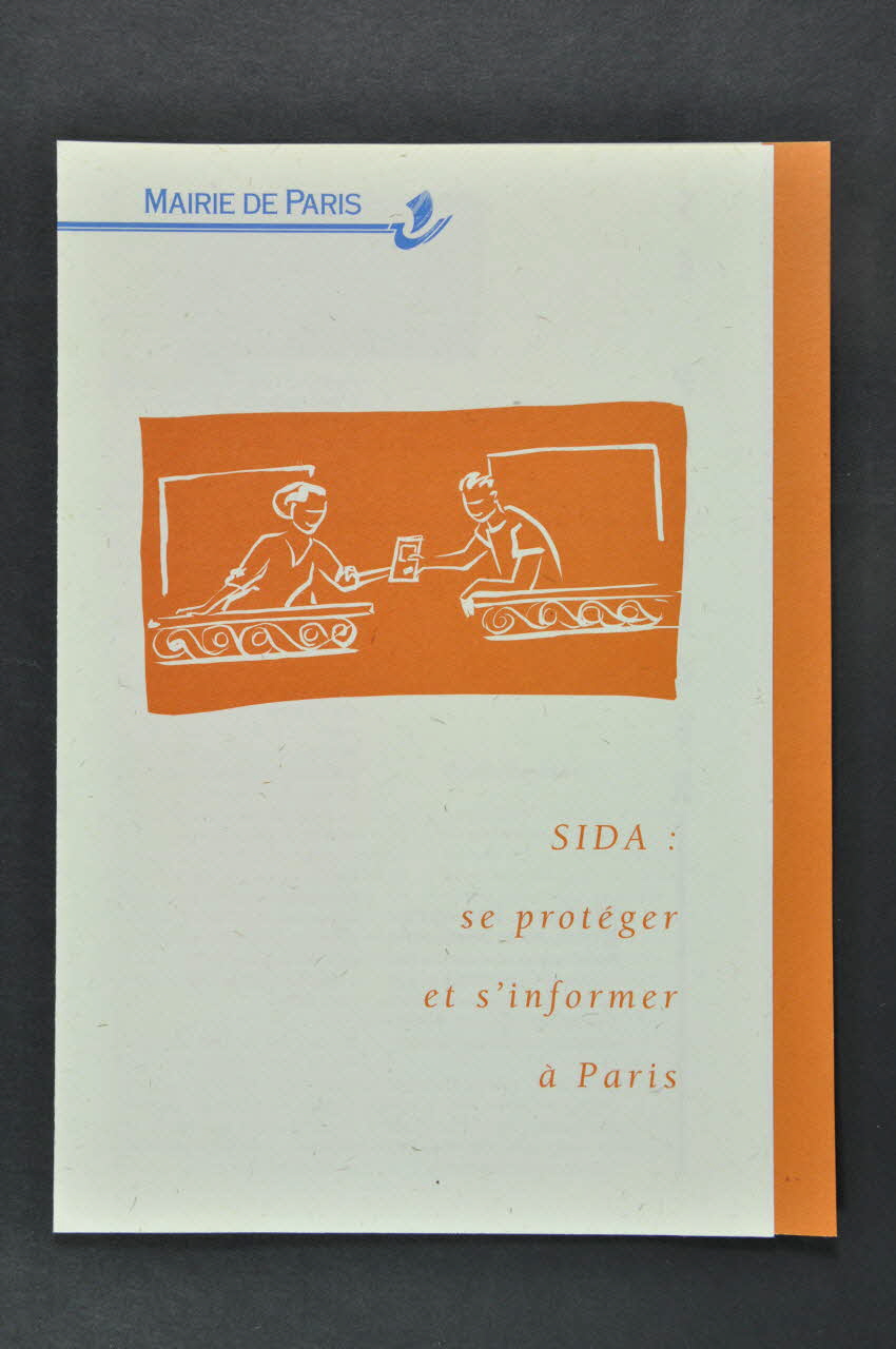 Bertrand Delanoë BROCHURE "SIDA: se protéger et s'informer à Paris" Île-de-France, France 1994 2002.112.107.4 Photo Mucem
